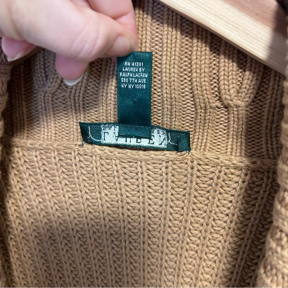 Lauren Ralph Lauren cotton blend camel buckle cardigan medium - Picture 3 of 7